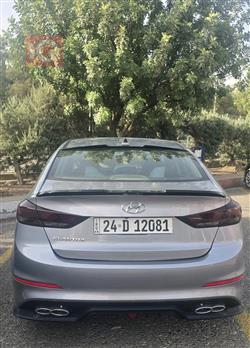 هیوندای ئەلەنترا